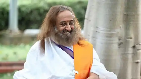 Smiling Gurudev Sri Sri Ravi Shankar